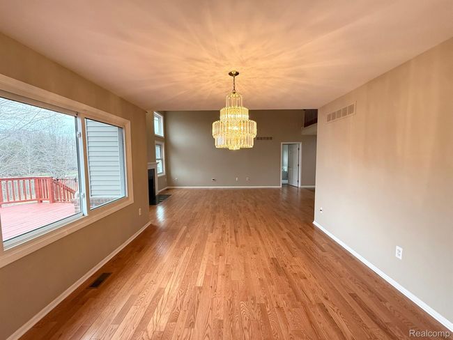 Formal Dining | Image 9