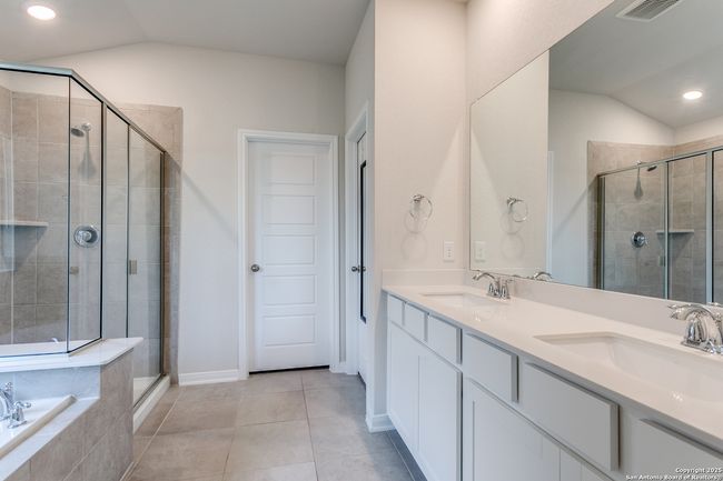 434 Shelton Pass, House other with 4 bedrooms, 3 bathrooms and null parking in Cibolo TX | Image 14