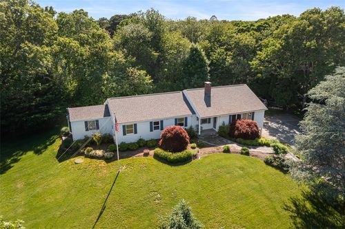 251 Succotash Rd, South Kingstown, RI, 02879-5848 | Card Image