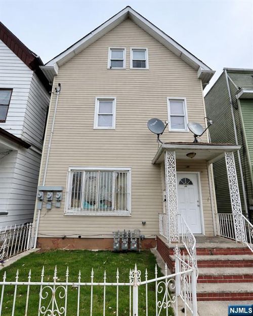 255 Franklin St, Elizabeth, NJ, 07206-1624 | Card Image