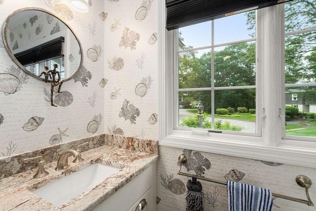 15 Mary Jane Cir, House other with 5 bedrooms, 5 bathrooms and 4 parking in Worcester MA | Image 28