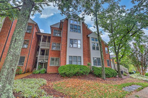 225 Boxmere Pl, Nashville, TN, 37215-6129 | Card Image