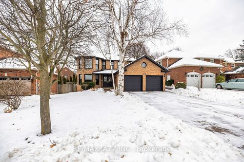 1002 Riverview Cres, Pickering, ON, L1V4M5 | Card Image