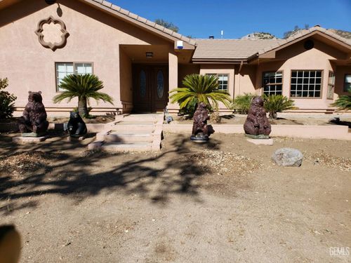 19211 Walker Basin Rd, Caliente, CA, 93518-3002 | Card Image