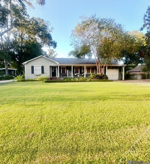 3915 Church St, Zachary, LA, 70791-3044 | Card Image