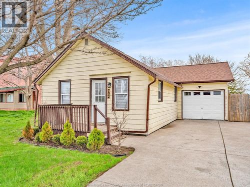 792 77 Highway, Leamington, ON, N8H3V8 | Card Image