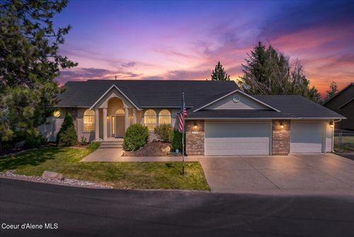 16703 W Riverview Dr, Post Falls, ID, 83854-6795 | Card Image