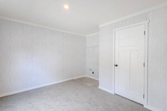 05 - 1346 Newport Ave, House other with 1 bedrooms, 1 bathrooms and 2 parking in Attleboro MA | Image 5