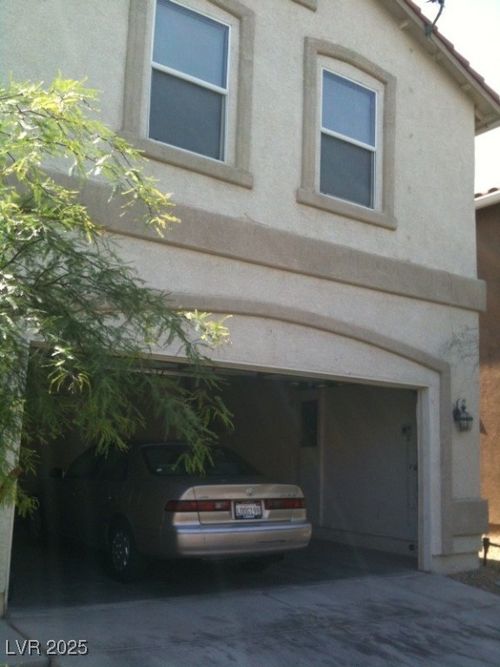 1947 Joyful St, Las Vegas, NV, 89115-7352 | Card Image