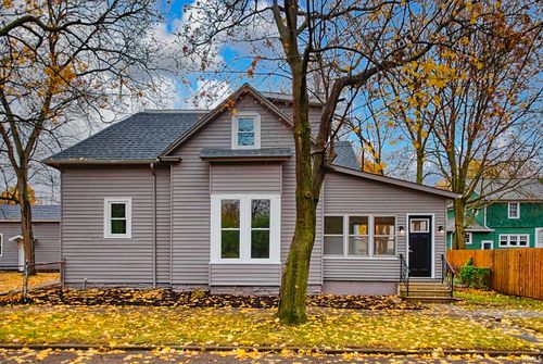 27 N Comstock St, Wabash, IN, 46992-2345 | Card Image