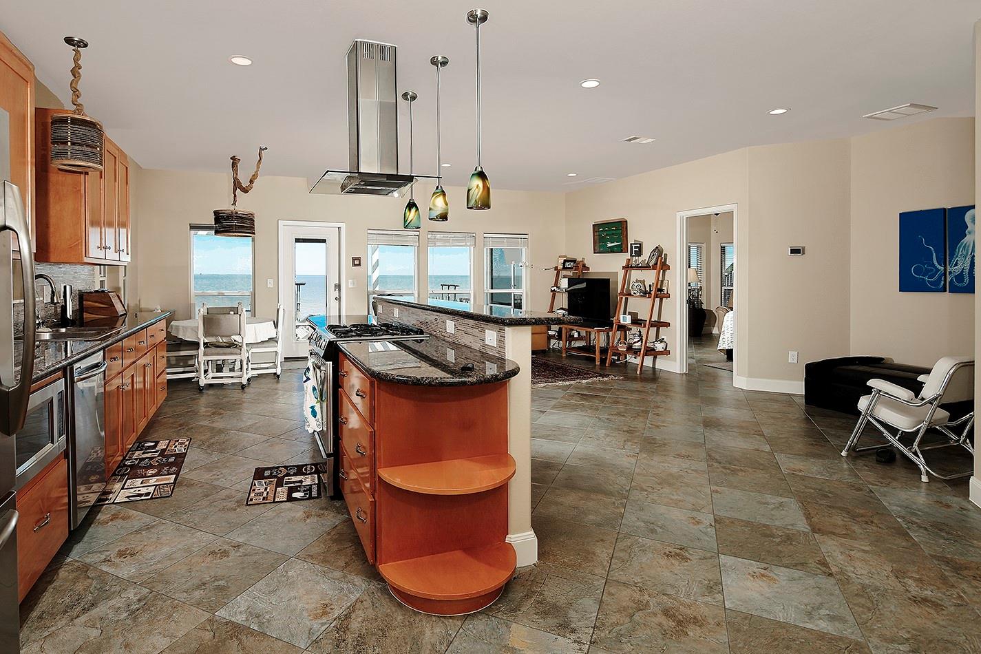 Residential in Bacliff 5