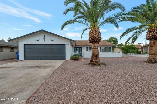 1135 S Longwood Loop, Mesa, AZ, 85208-2627 | Card Image