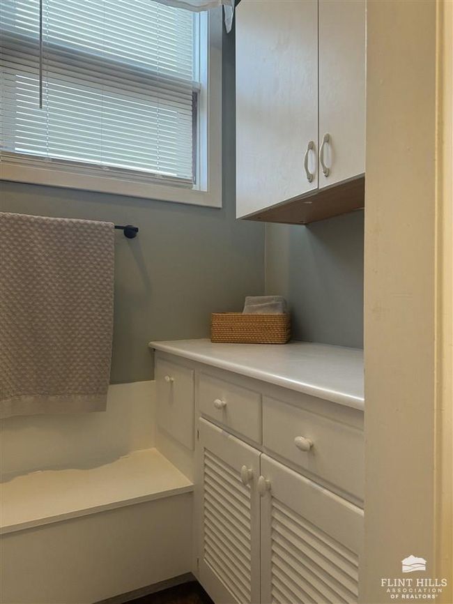 406 W 8 Th St, House other with 4 bedrooms, 2 bathrooms and null parking in Concordia KS | Image 33