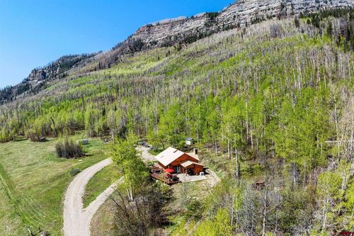 43681 Highway 550, Durango, CO, 81301-8742 | Card Image