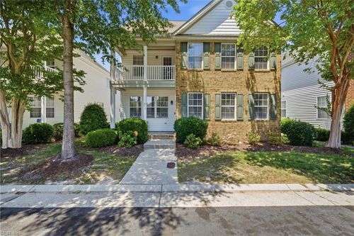 813 Brittlebank Dr, Virginia Beach, VA, 23462-7522 | Card Image