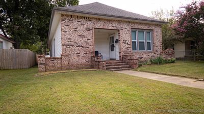 618 E Miami, House other with 3 bedrooms, 2 bathrooms and null parking in McAlester OK | Image 1