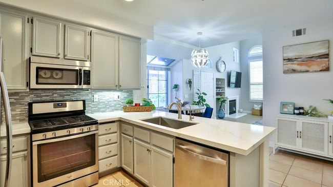 36 Tierra Seguro, Condo with 3 bedrooms, 3 bathrooms and 2 parking in Rancho Santa Margarita CA | Image 11