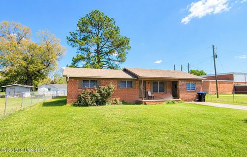 54 Sinclair St, Lucedale, MS, 39452-5810 | Card Image
