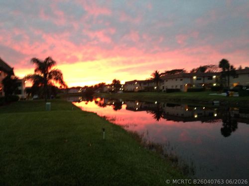 370 Saxony Trl, Delray Beach, FL, 33446 | Card Image