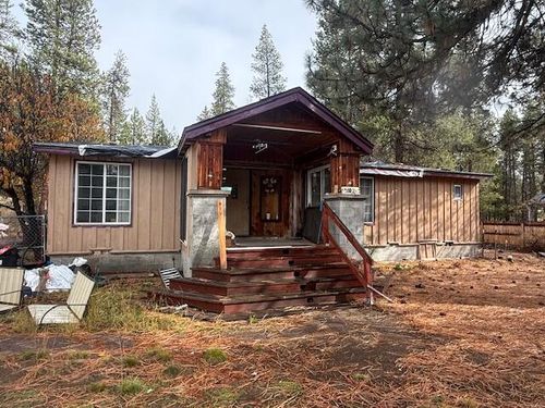 55916 Snow Goose Rd, Bend, OR, 97707-2352 | Card Image