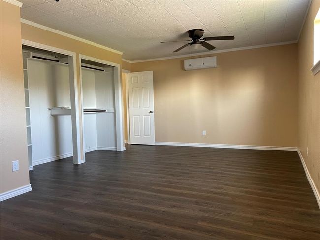 301 1/2 N Ave A- Upstairs Unit | Image 32