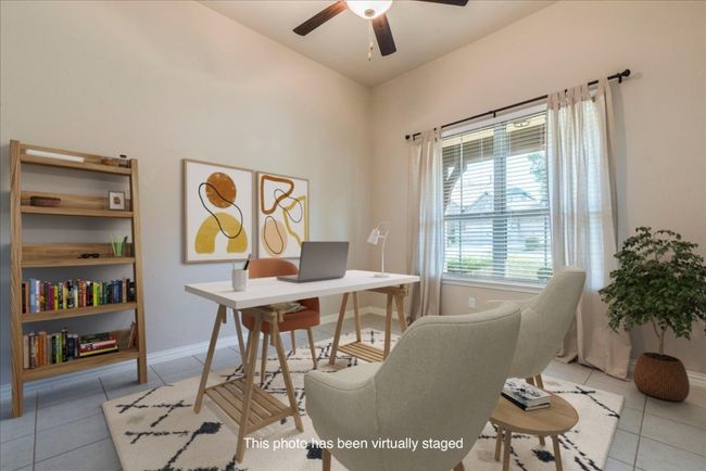 Office/Study virtually staged | Image 9