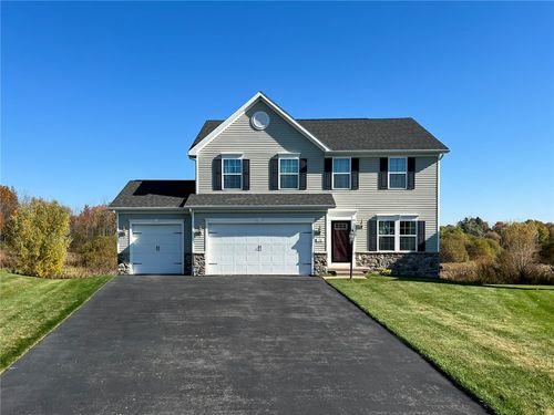 58 Saldo Lane, Penfield, NY, 14526 | Card Image