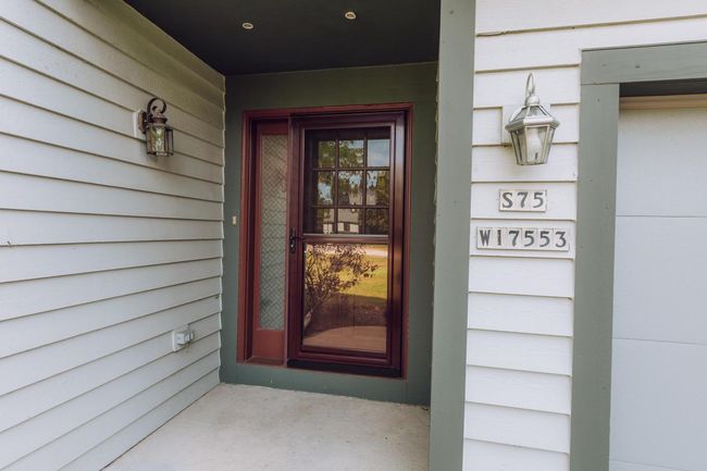 S75W17553 Harbor Circle, Condo with 2 bedrooms, 2 bathrooms and null parking in Muskego WI | Image 41