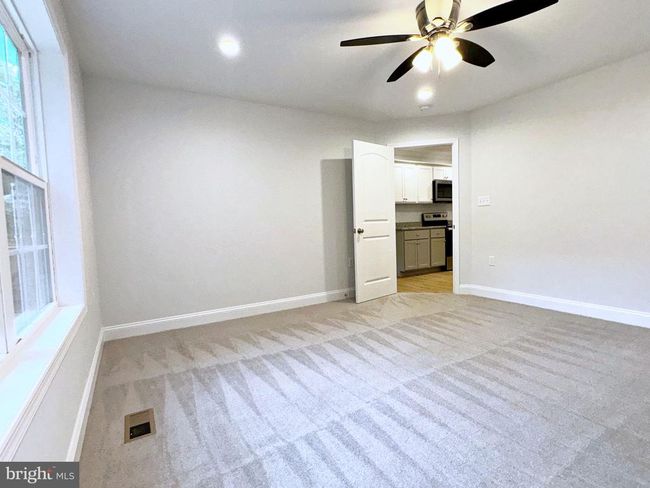 815 S George St, House other with 3 bedrooms, 3 bathrooms and null parking in CHARLES TOWN WV | Image 14