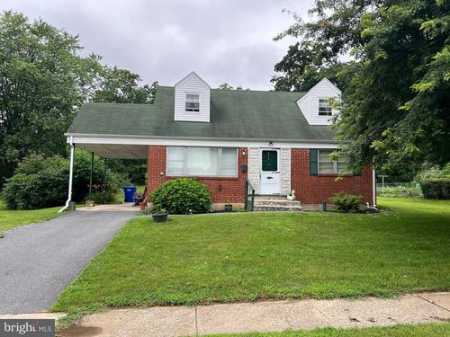 142 Sylvan Dr, YORK, PA, 17402-2759 | Card Image