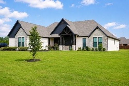 4017 Lagos Drive, Midlothian, TX, 76065 | Card Image