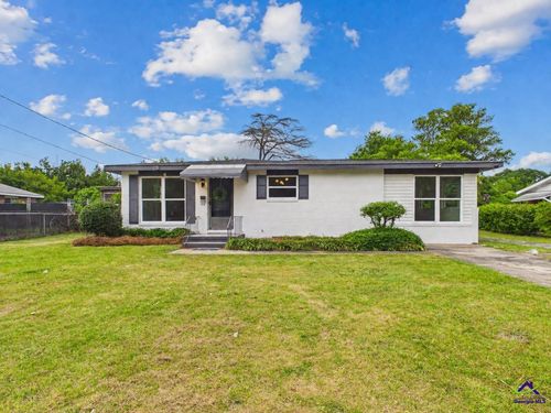 118 Meadowcliff Circle, Warner Robins, GA, 31093-3049 | Card Image