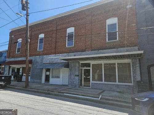 122 N Gray St, Millen, GA, 30442-1677 | Card Image