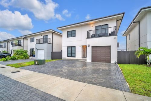 1337 Nw 3rd St, Florida City, FL, 33034-3441 | Card Image