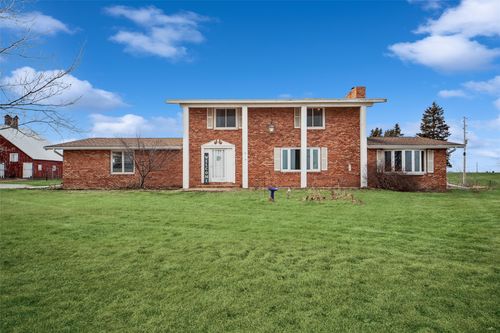 2978 130th St, Stuart, IA, 50250-8122 | Card Image