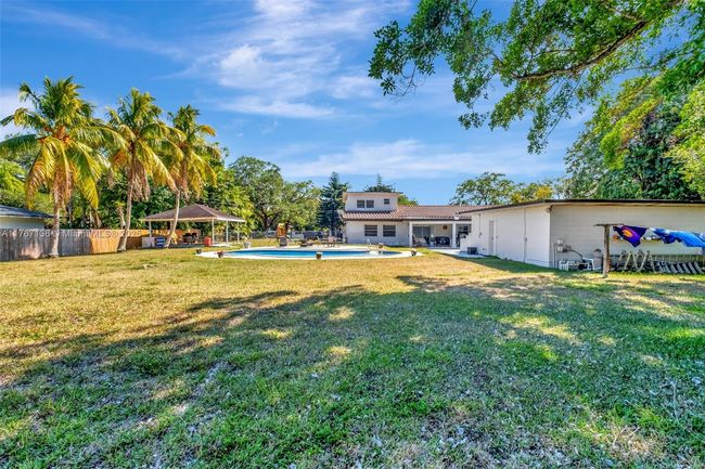 6835 Sw 112 Th St, House other with 4 bedrooms, 3 bathrooms and null parking in Pinecrest FL | Image 34