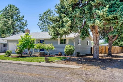 413 S Minnesota Ave, Fruitland, ID, 83619-2659 | Card Image
