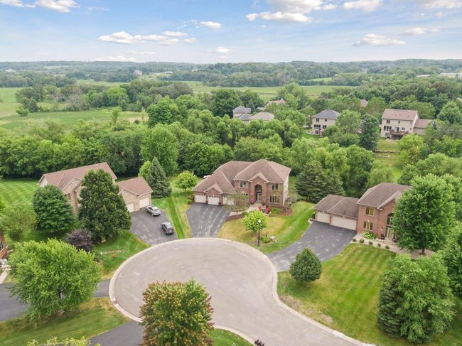 8061 Stone Creek Ct, House other with 6 bedrooms, 4 bathrooms and null parking in Minnetrista MN | Image 4