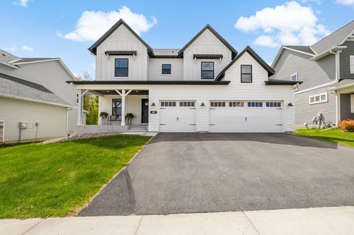 107 Maple Ter, Waconia, MN, 55387-4505 | Card Image