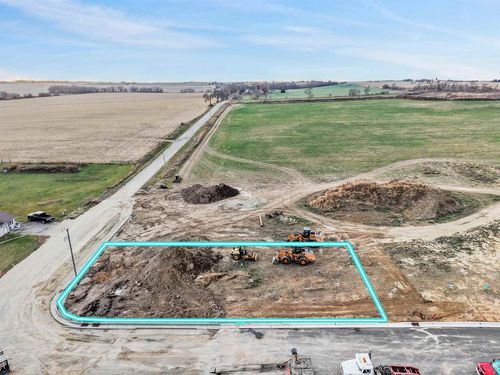 808 Porter Road Road, Evansville, WI, 53536 | Card Image