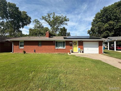 782 Berry Rd, Wood River, IL, 62095-1634 | Card Image