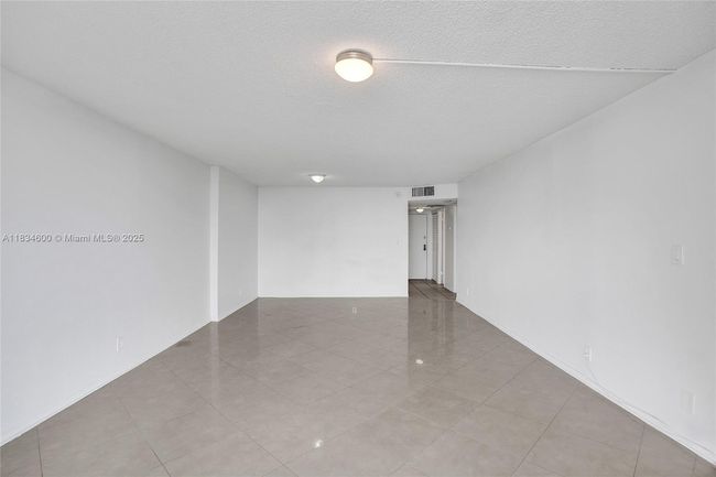 APT-2003 - 18151 Ne 31 St Ct, Condo with 1 bedrooms, 2 bathrooms and null parking in Aventura FL | Image 34