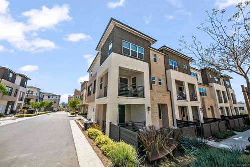 1-785 Vada St, Chula Vista, CA, 91911-6457 | Card Image