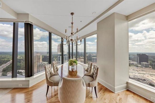UNIT-3504 - 3344 Peachtree Rd Ne, Condo with 2 bedrooms, 3 bathrooms and 2 parking in Atlanta GA | Image 11