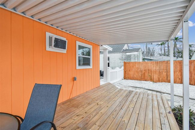 13320 2 Nd St E, Home with 2 bedrooms, 2 bathrooms and null parking in Madeira Beach FL | Image 34