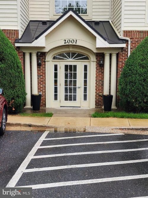 704d-2001 Connor Ct, Bowie, MD, 20721-3191 | Card Image