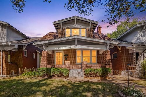 931 Dover Pl, Saint Louis, MO, 63111-2302 | Card Image