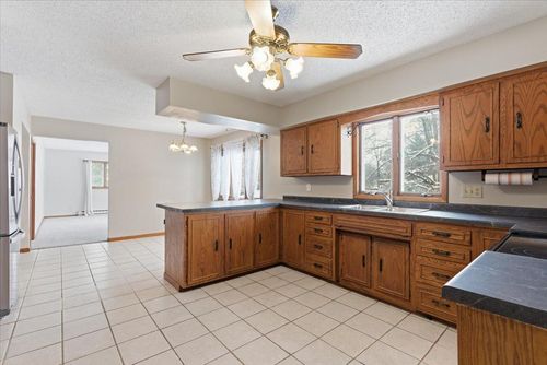 102 6th St Sw, Red Lake Falls, MN, 56750-4639 | Card Image