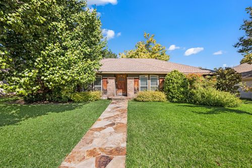 416 Provincetown Ln, Richardson, TX, 75080-3421 | Card Image