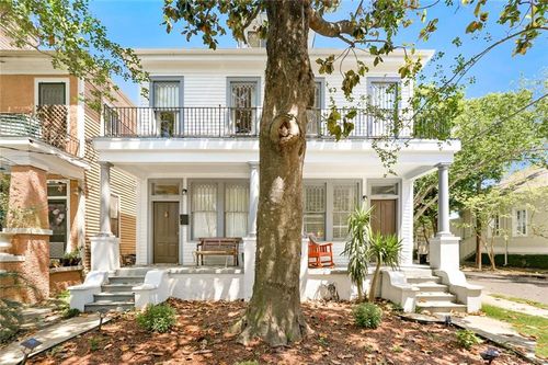 1301 Constantinople St, New Orleans, LA, 70115-3846 | Card Image